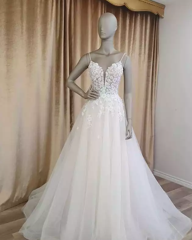 Gelinlik Vitrin Mankenleri